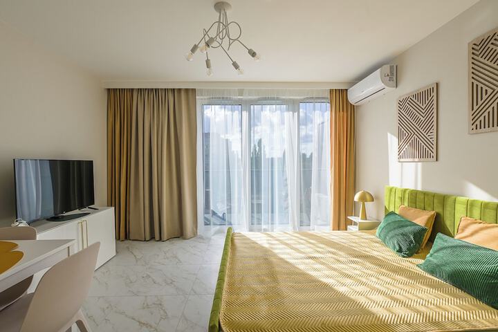 Room 5 of 44