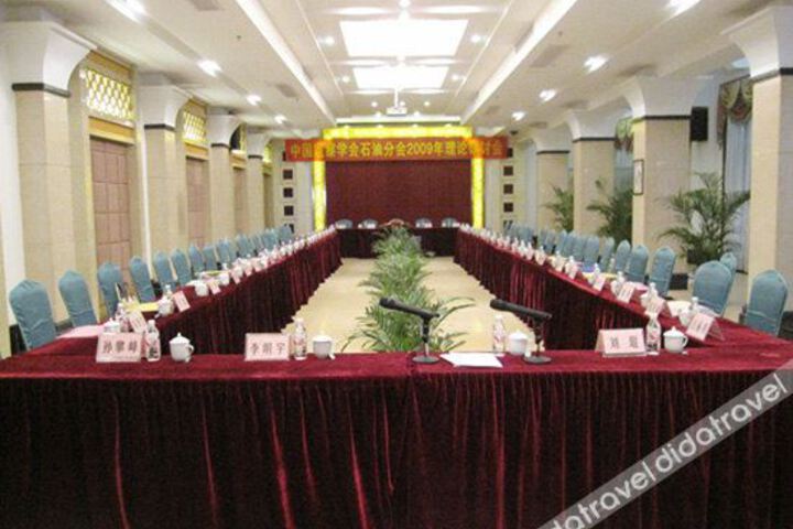 Room 3 of 12