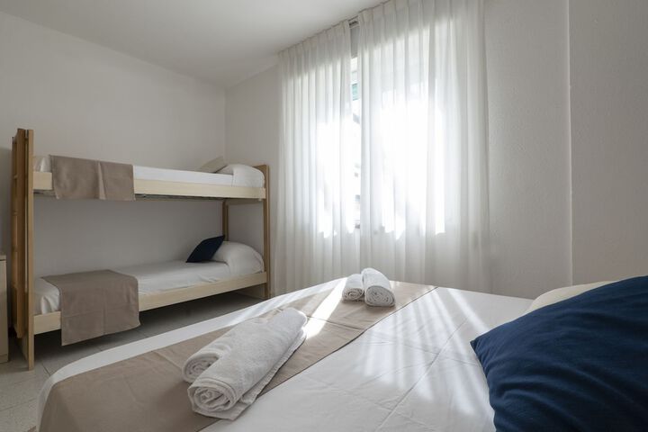 Room 36 of 60