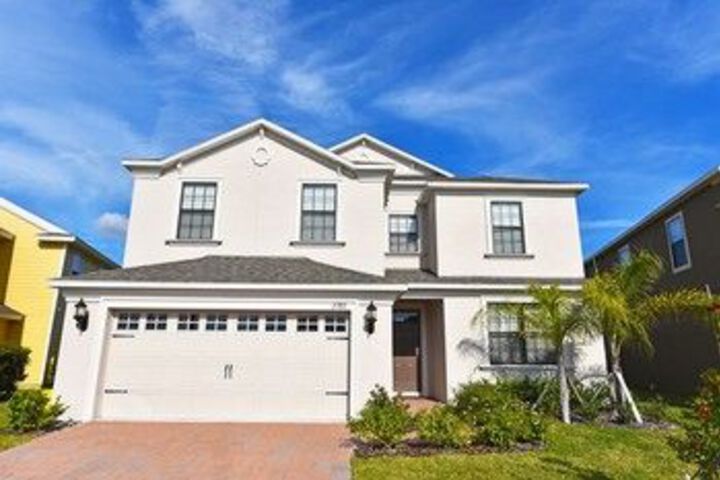 Image of 2383 Victoria Drive