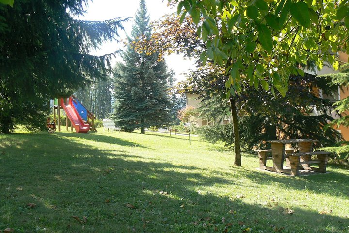 Property Grounds 20 of 34