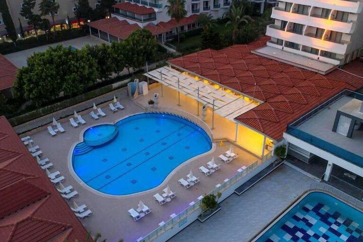 Hotel 71 of 73