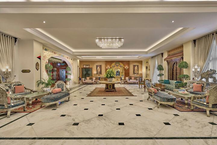 Hotel Lobby