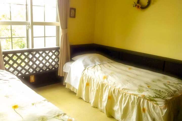 Room 9 of 78