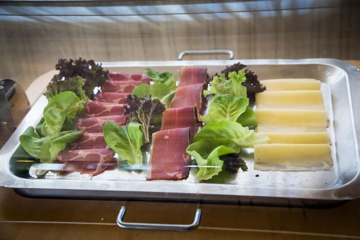 Breakfast buffet