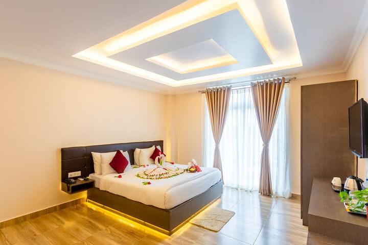 Room 7 of 26