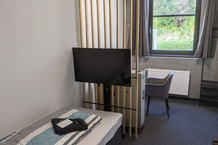Room 20 of 54