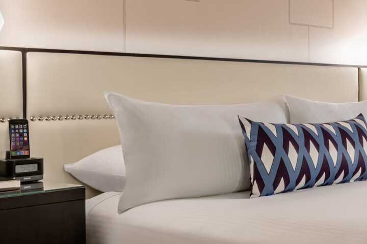 Room 25 of 114