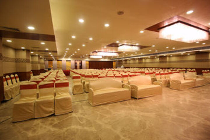 Ballroom/Hall 2 of 45