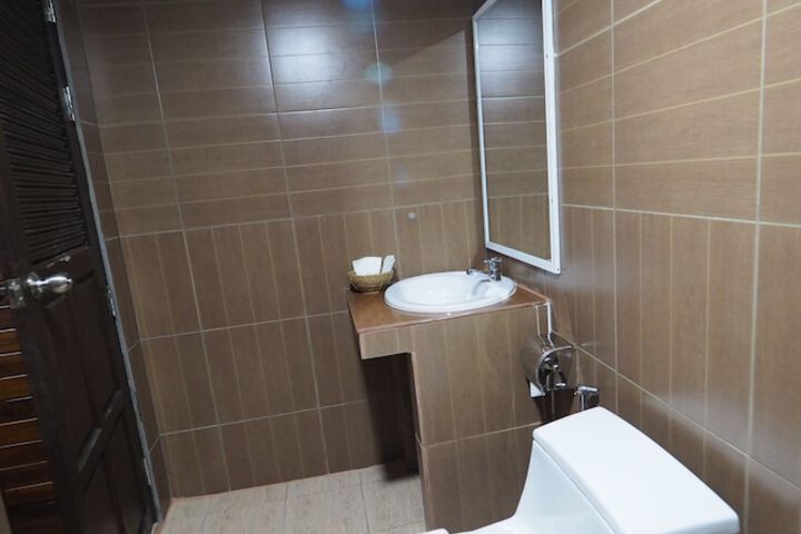 Bath Interior