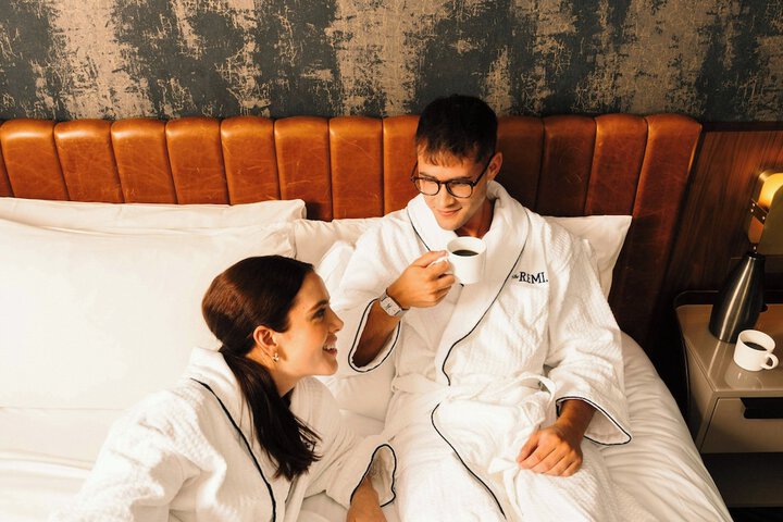 Room 72 of 165