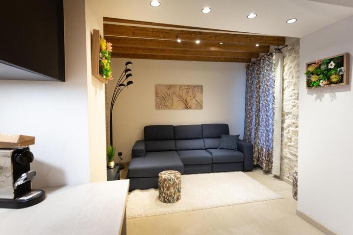 Inside Room Photo