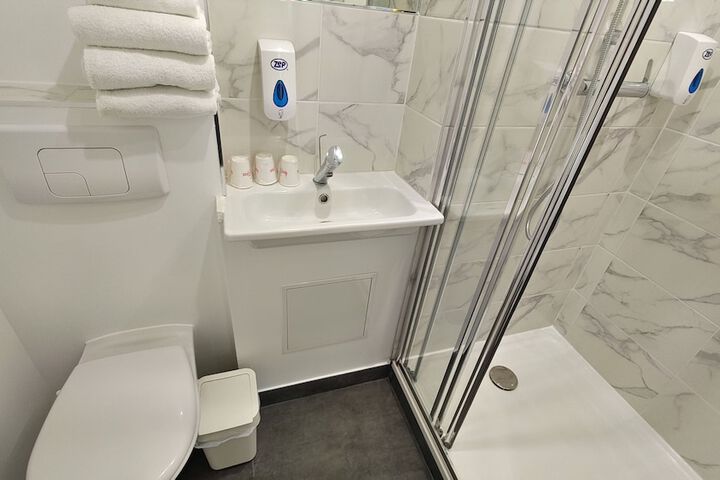 Clean Restrooms
