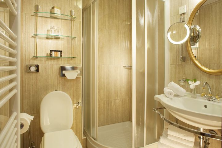Bathroom Interior Photo