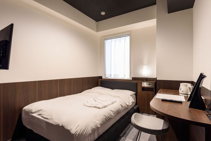 Room 13 of 41