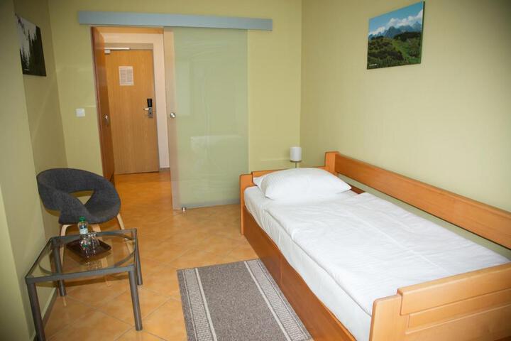 General 9 of 90
