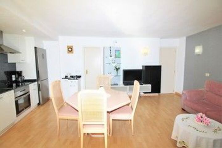 Room 16 of 22