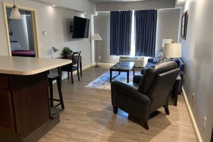 Room 93 of 297