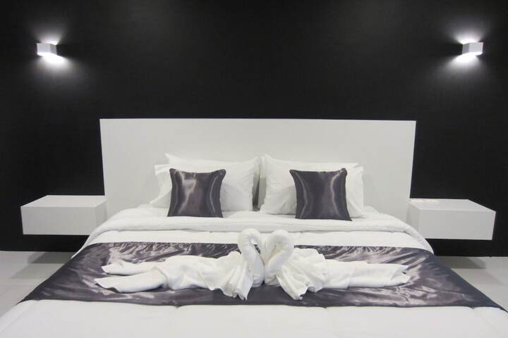 Room 15 of 63