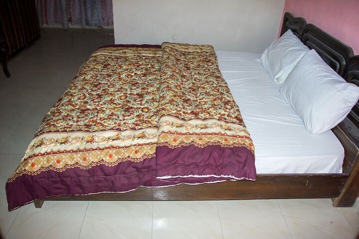 Room 15 of 20
