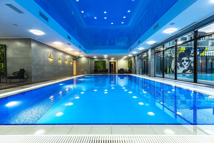 Pool 43 of 73