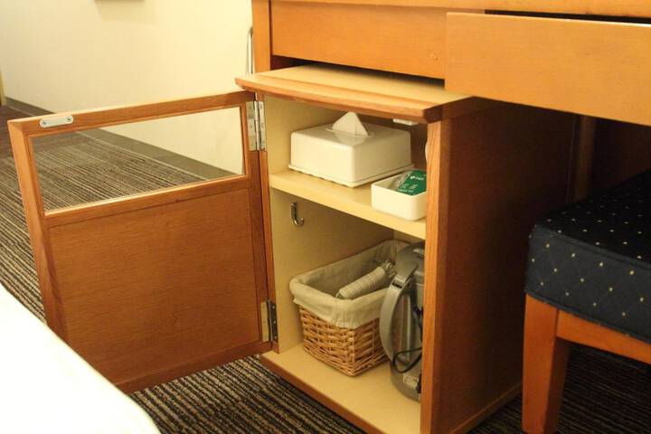 Room 15 of 43