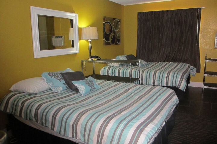 Room 15 of 58