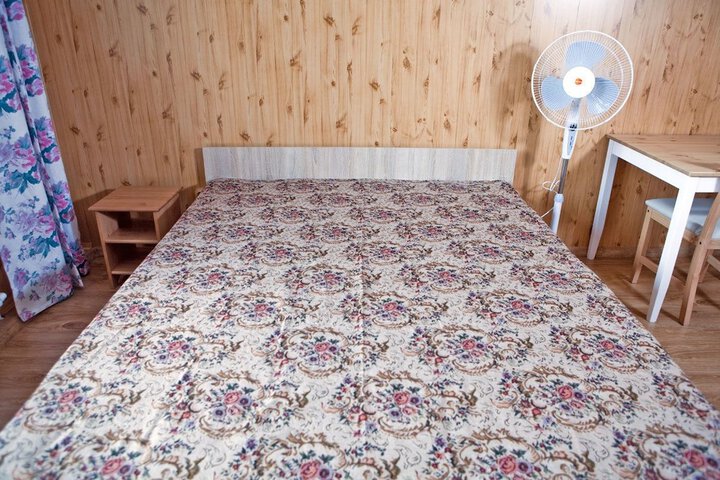 Room 4 of 111