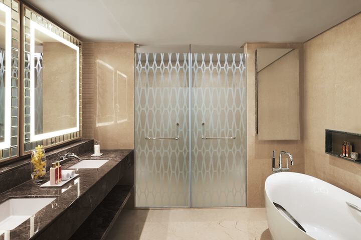 Clean Restrooms