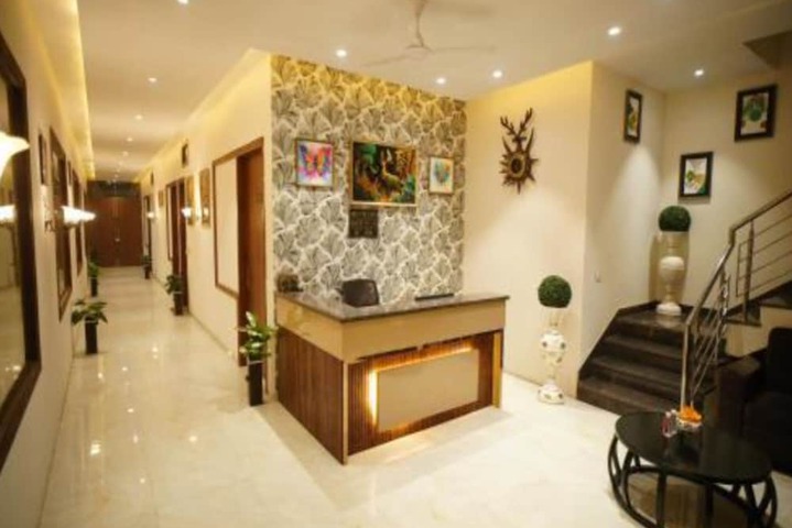 Hotel Leaf Farm Ludhiana