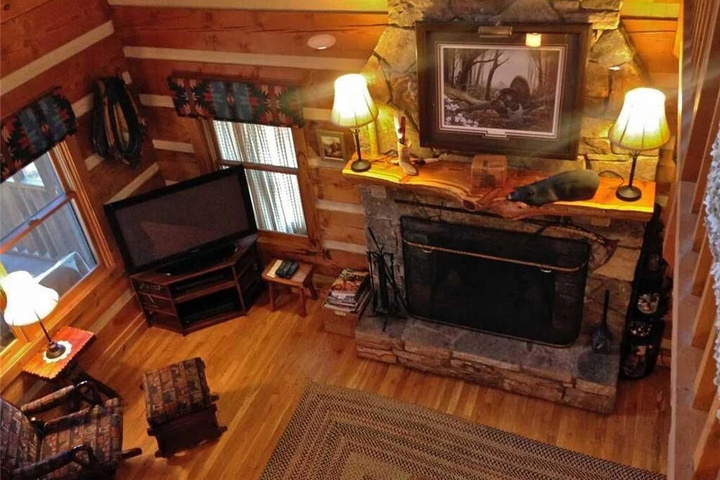 Room 12 of 26