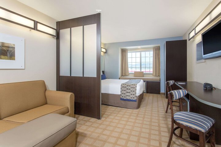 Room 14 of 41