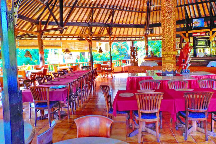 Dining Photos
