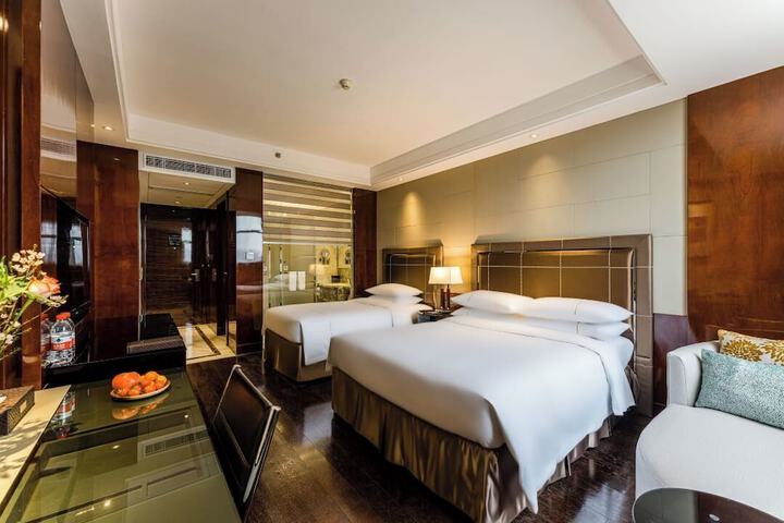 Room 3 of 30