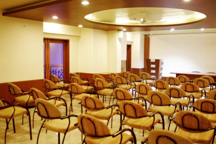 Ballroom/Hall 162 of 181