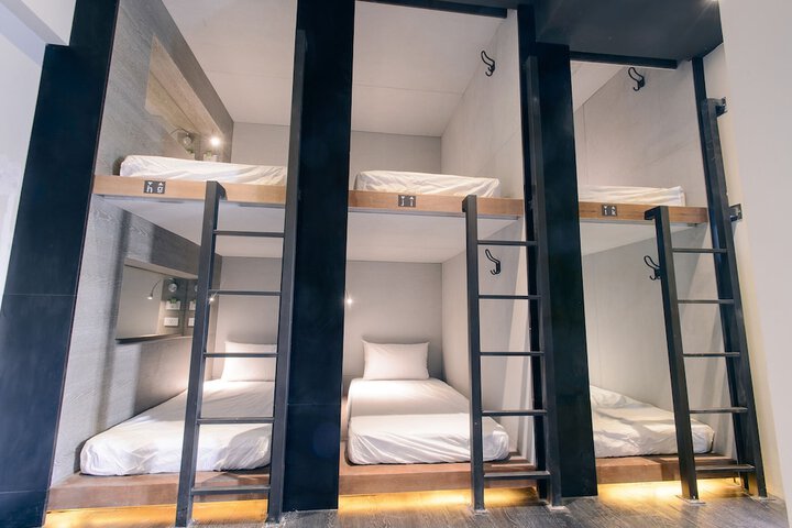 Room 21 of 51