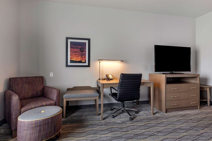 1 King Bed Pillow Top Mattress Flat Screen Television Microwave and Refrigerator Fu (2 of 14)