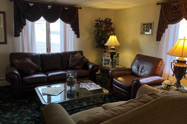 Hotel Interior 4 of 30