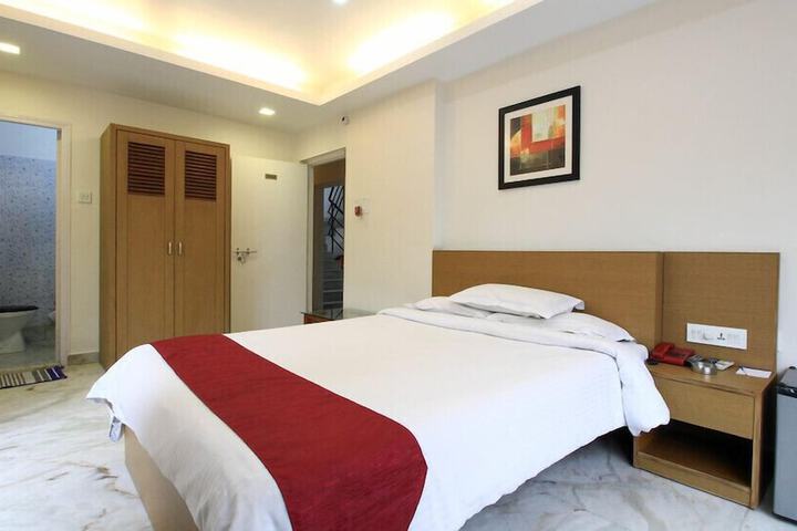 Room 7 of 35