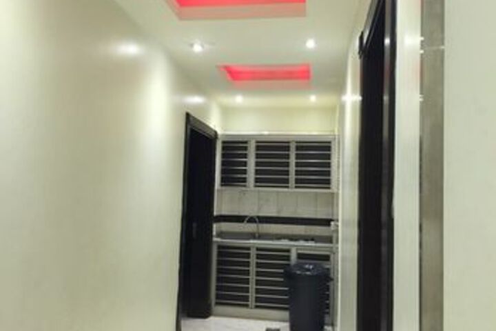 Room 14 of 29