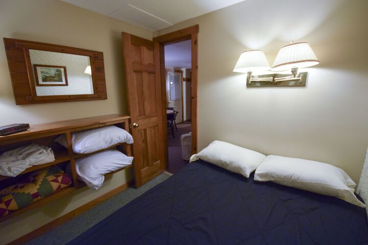 Room 7 of 46