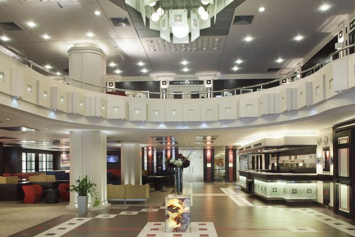 Guest Lobby