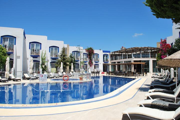 Pool Photo
