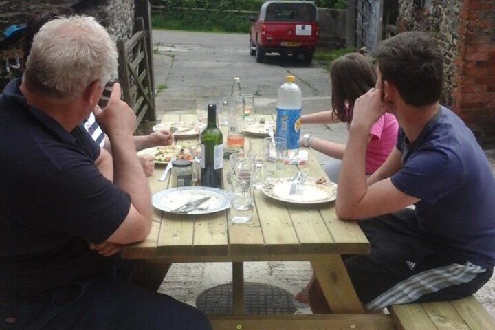 Dining 7 of 20