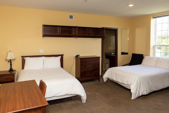 Room 17 of 36