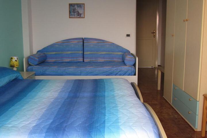 Room 14 of 60