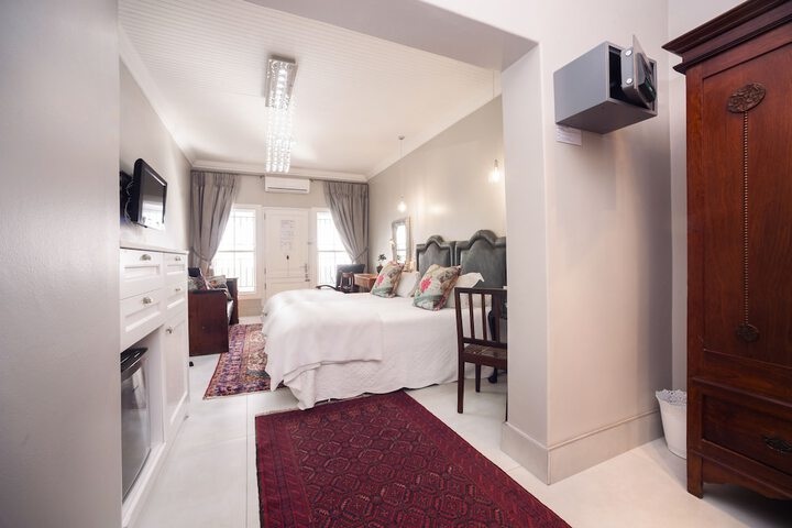 Room 10 of 56