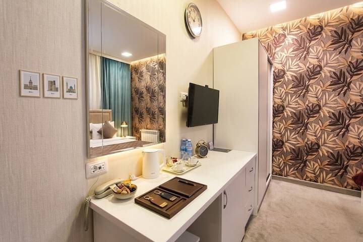 Room 21 of 75