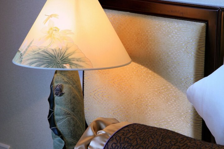 Room 4 of 65