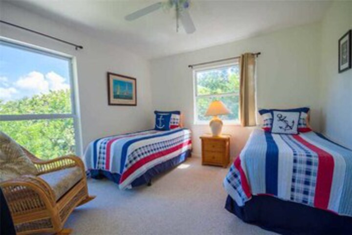 Room 16 of 24